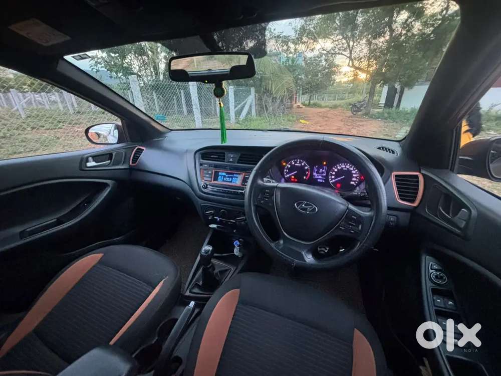 Hyundai I20 Active 2016 Petrol Well Maintained