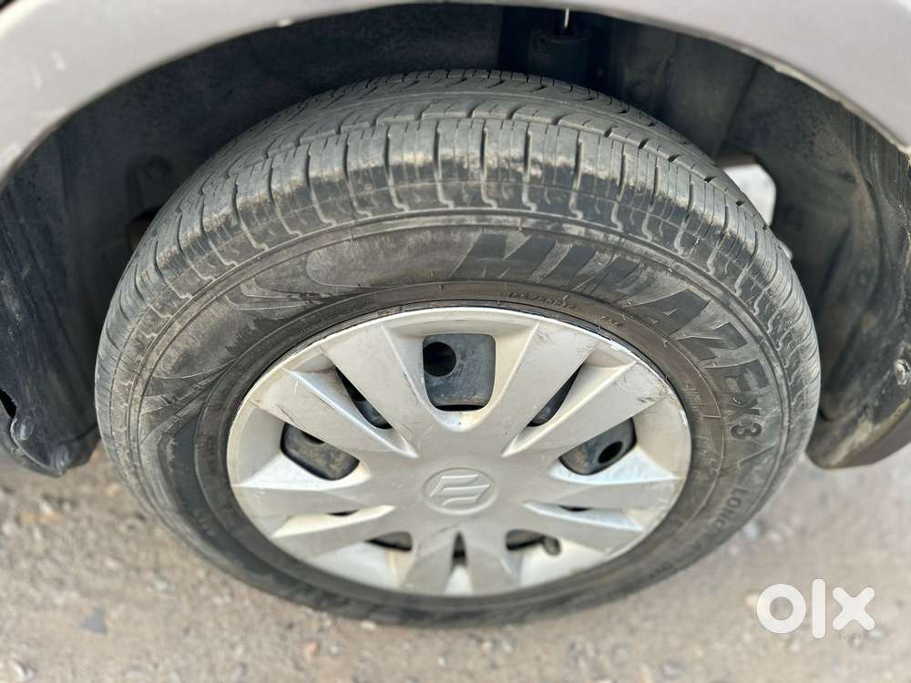 Maruti Suzuki Swift Dzire Vxi Optional, 2014, Petrol