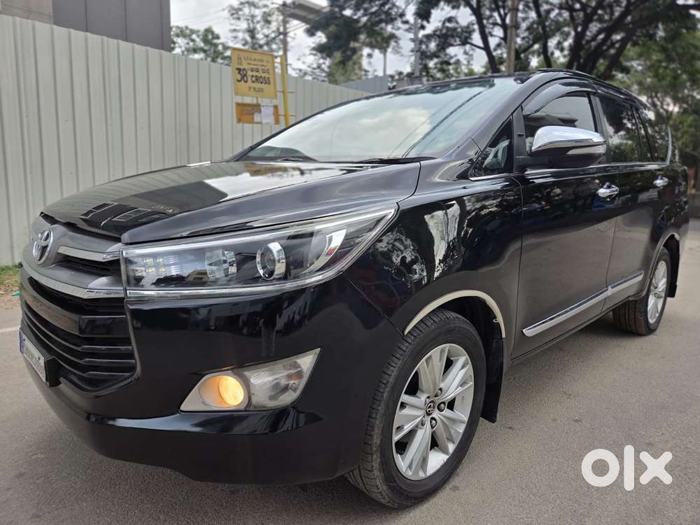 Toyota Innova Crysta ZX 2.4 Diesel 7 Seater, 2016, Diesel
