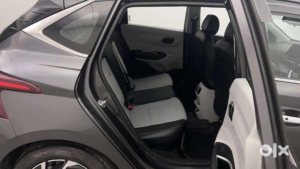 Hyundai I20 Asta (o) 1.2 Mt, 2024, Petrol