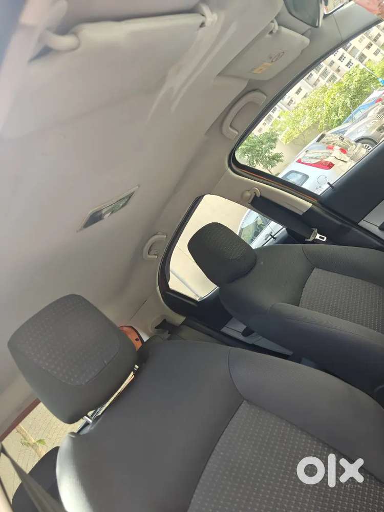 Tata Tiago 2018 Xza In Sunburst Orange With First Party Insurance