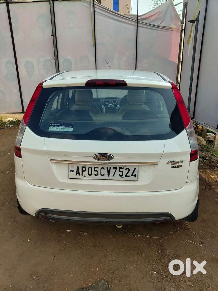 Ford Figo 1.2p Trend Mt, 2014, Diesel