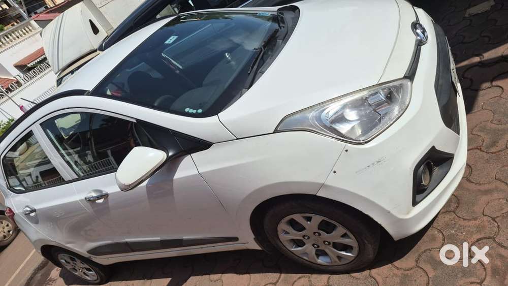 Hyundai Grand I10 Sportz 2014