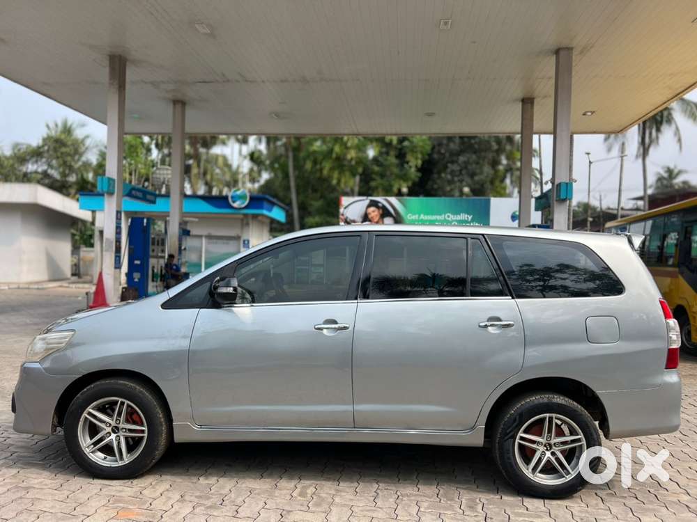 Toyota Innova Diesel 2012 Car