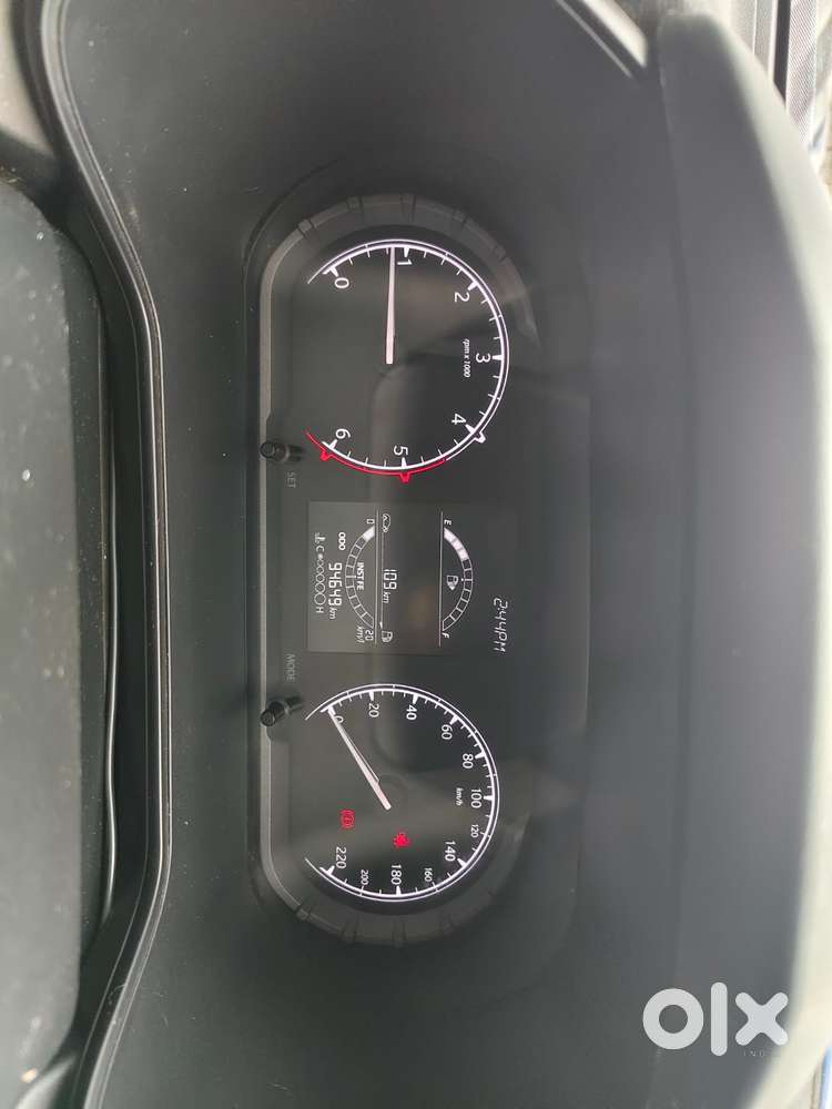 Tata Harrier Xe, 2022, Diesel