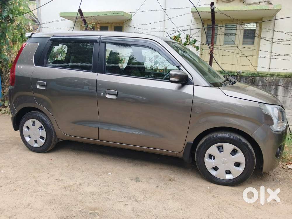 Maruti Suzuki Wagon R Zxi Amt 1.2, 2019, Petrol