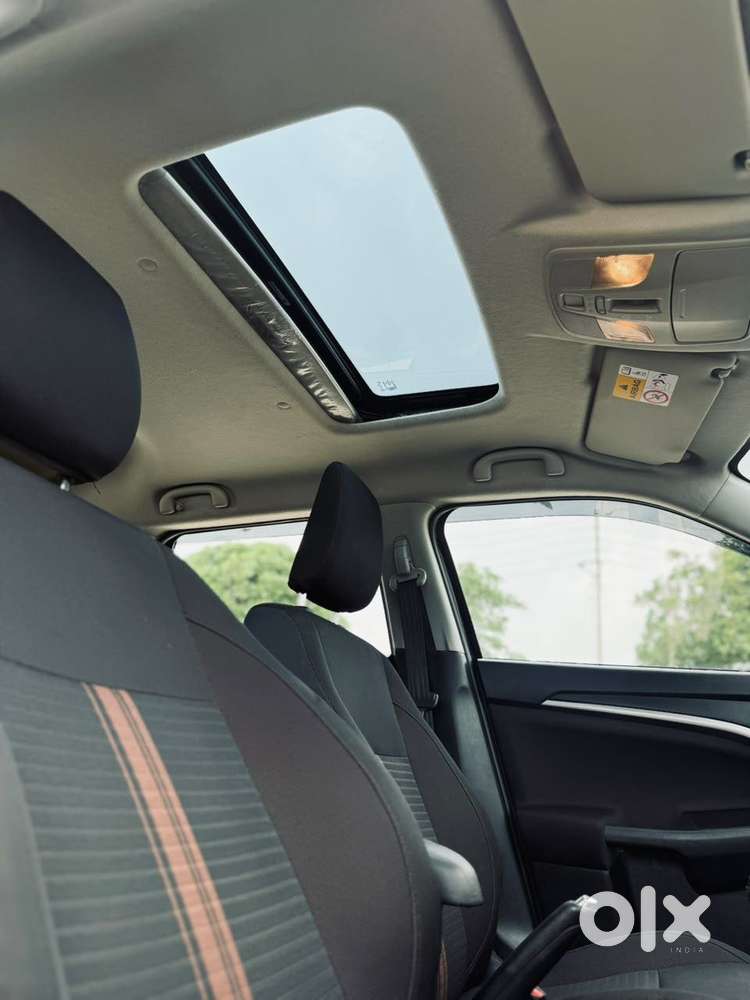 Maruti Suzuki Vitara Brezza Zxi+ Mt, 2025, Petrol