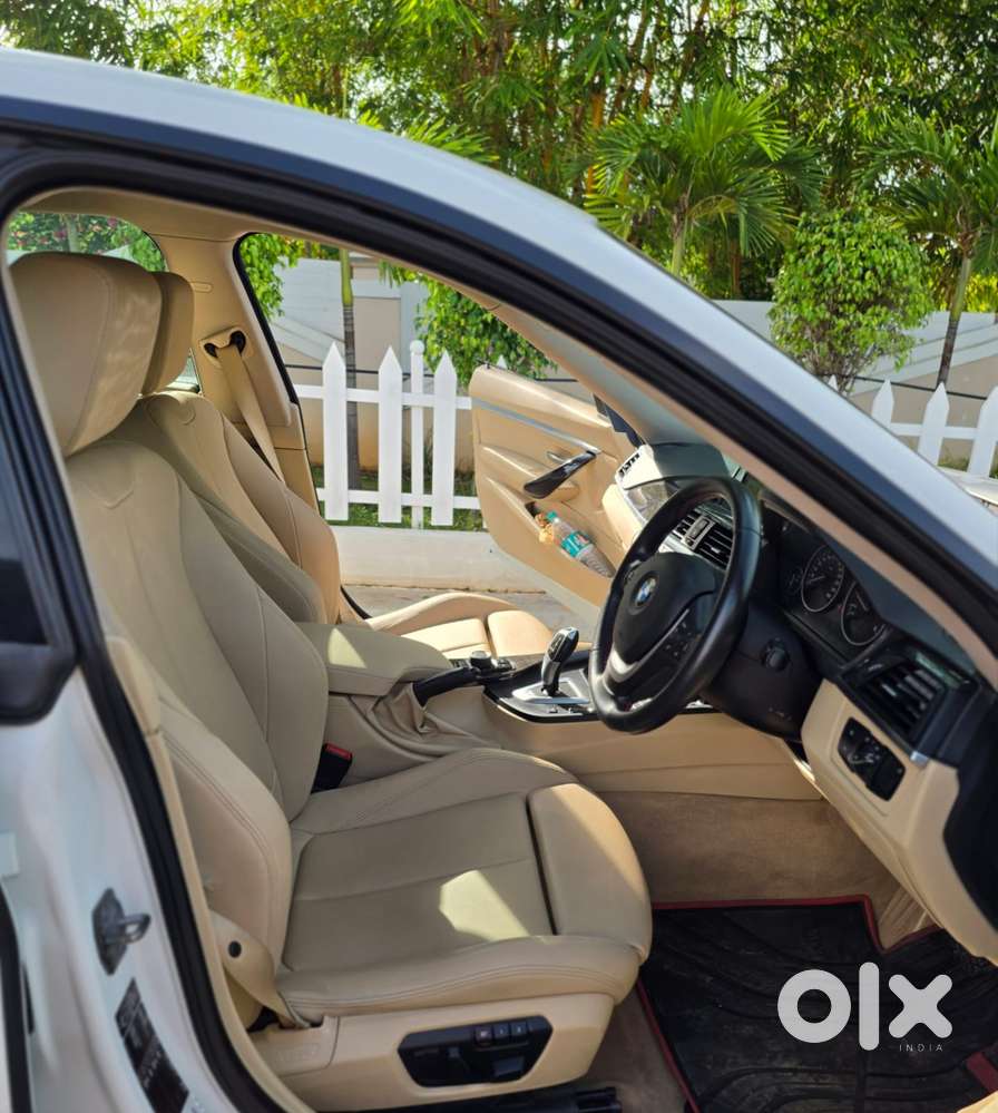 BMW 3 Series GT 320d Luxury Line, 2015, Diesel