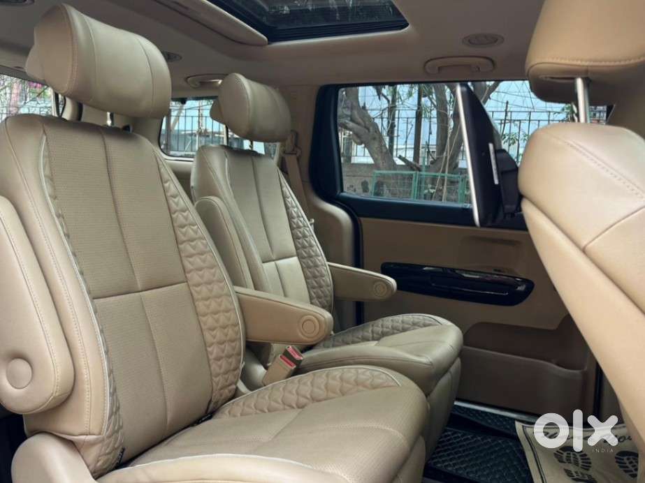 Kia Carnival Limousine Plus 7 Str, 2022, Petrol