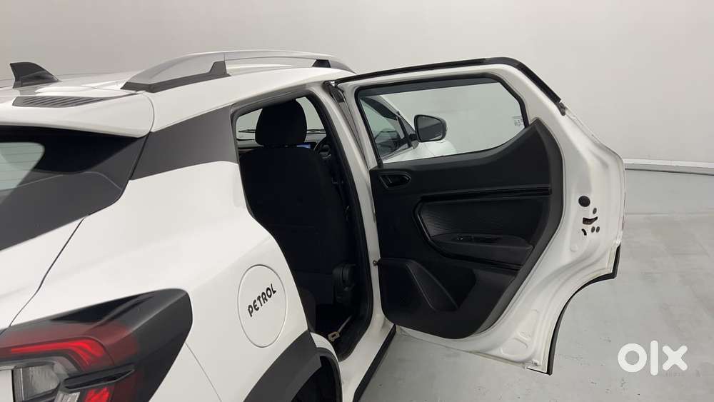 Renault Kiger Rxz Turbo Cvt, 2022, Petrol
