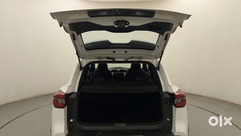 Nissan Magnite 1.0 Xv, 2022, Petrol