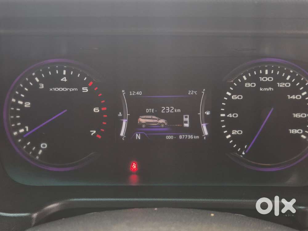 Mahindra Marazzo M6 8str, 2019, Diesel