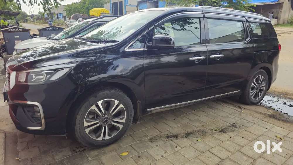 Kia Carnival Limousine 2022 Genuine Only 29000kms Running