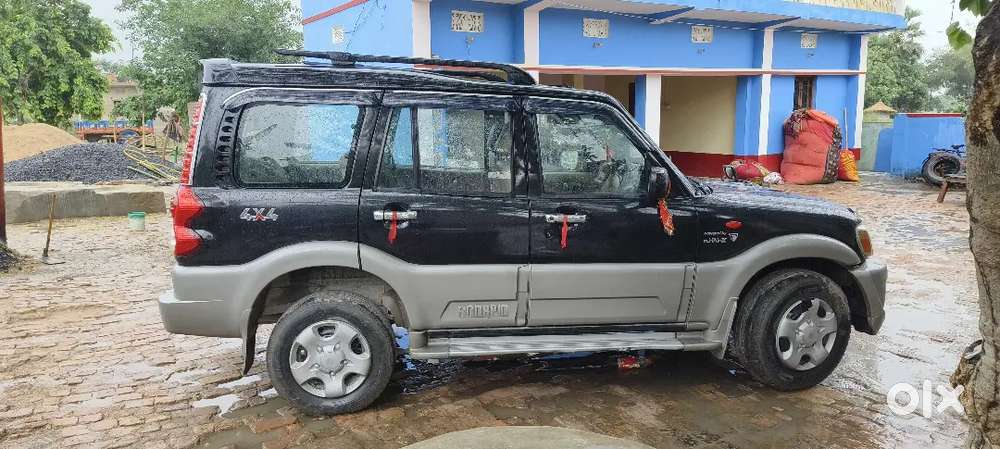 (scorpio Sle )gari Me Koe Kaam Nahi Hai