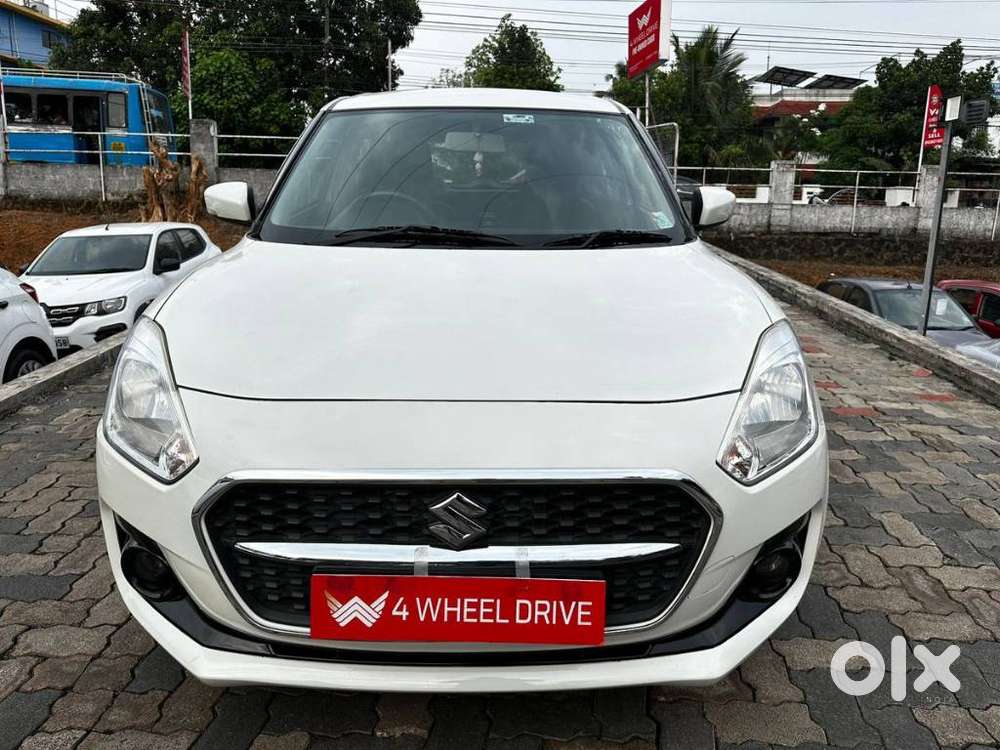 Maruti Suzuki Swift Vxi + Manual, 2019, Petrol