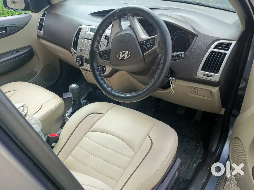 Hyundai I20 Asta 2011 Manual