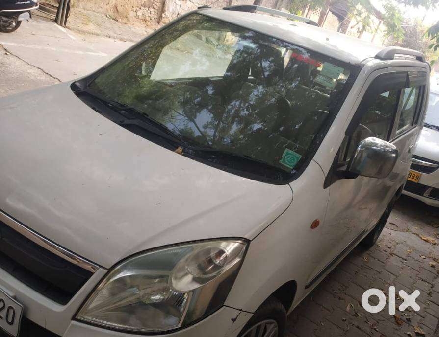 Maruti Suzuki Wagon R 1.0 2010-2019 Vxi (o), 2017, Petrol