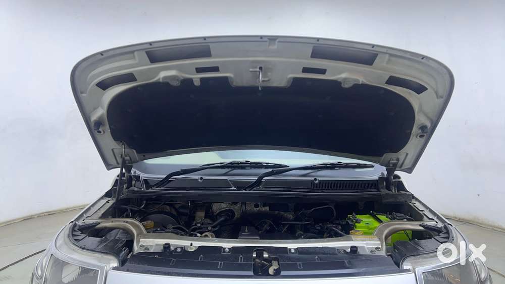 Mahindra Tuv 300 Mhawk100 T8, 2017, Diesel