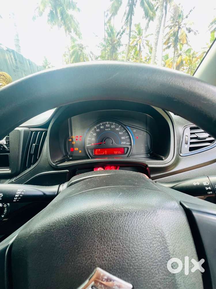 Maruti Suzuki Baleno 2018(base Model)