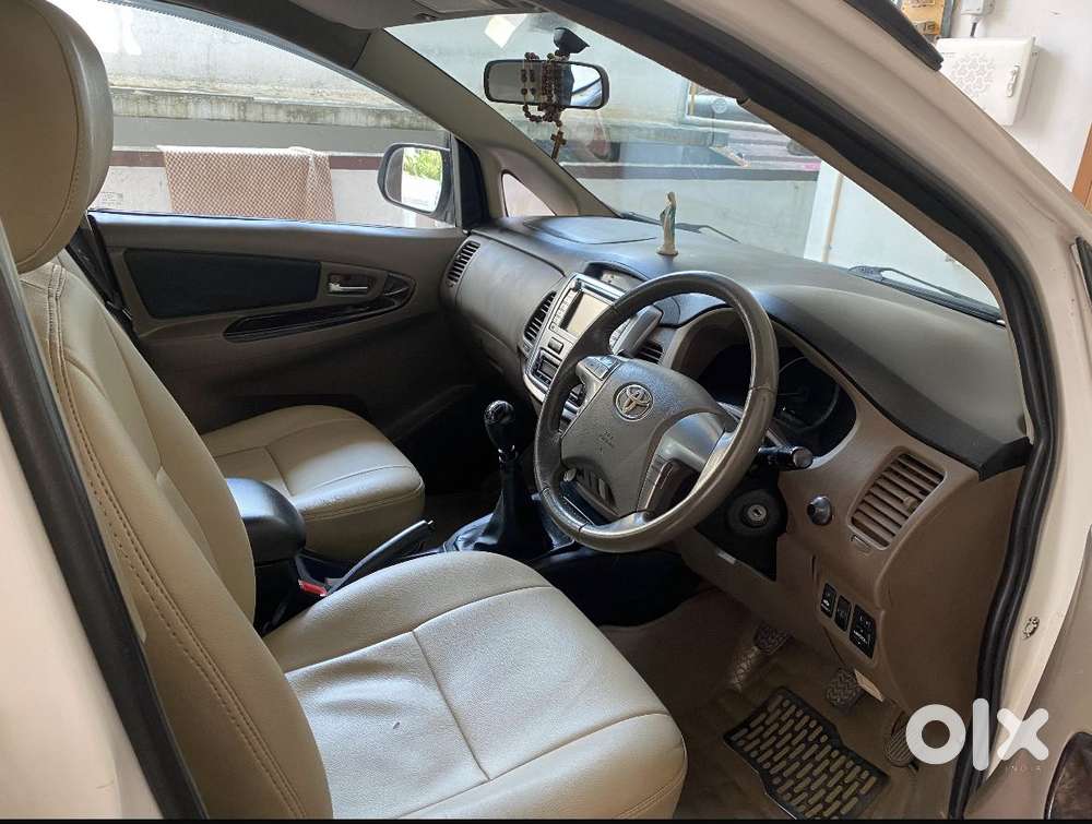 Toyota Innova 2.5 V 7 Str, 2015, Diesel