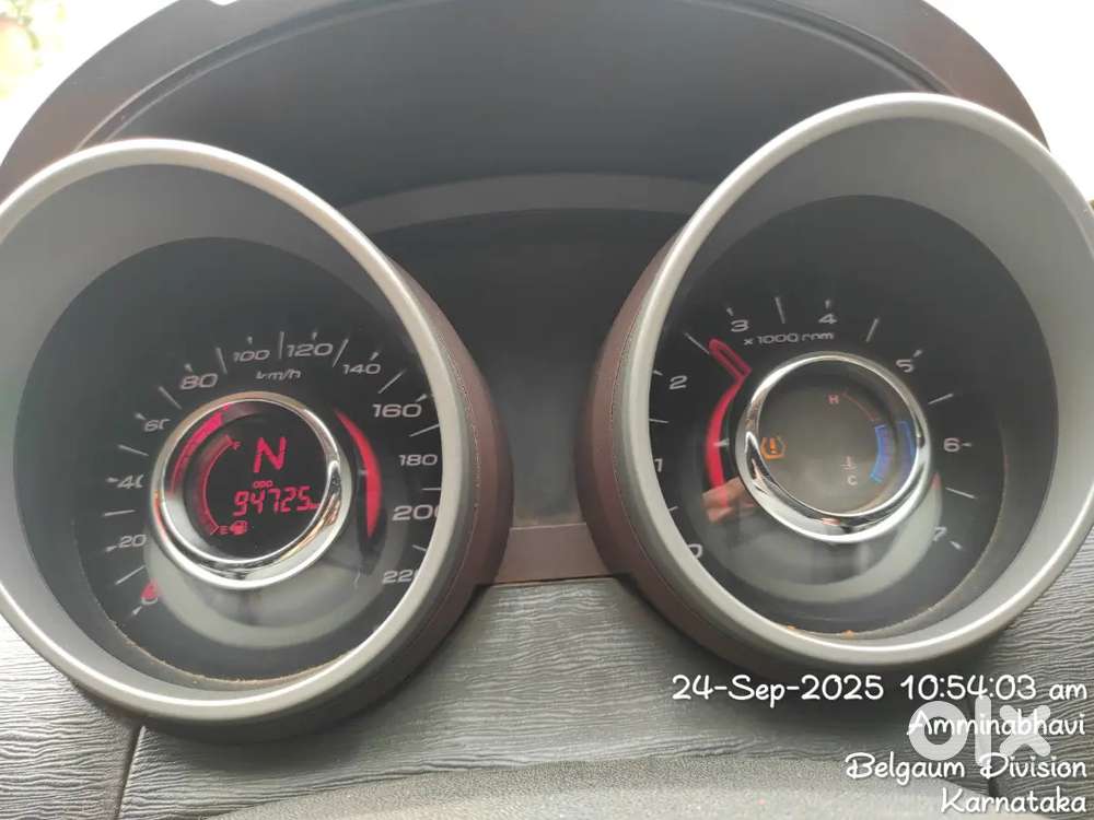 Mahindra Xuv500 2013 Diesel 98000 Km Driven