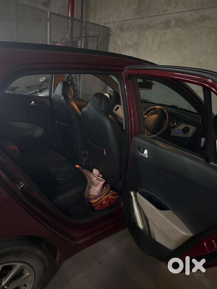 Hyundai Grand I10 2016 Petrol Well Maintained
