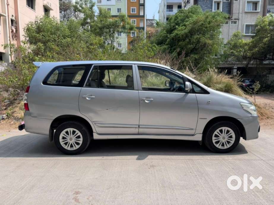 Toyota Innova 2.5 Gx (diesel) 7 Seater Bs Iv, 2016, Diesel