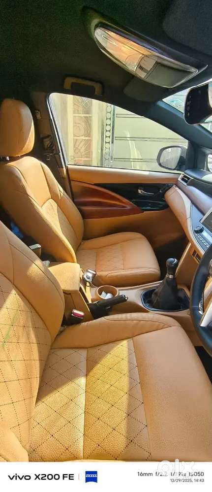Toyota Innova Crysta 2020 Diesel 90000 Km Driven