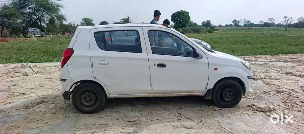 Gadi Me Kuch Kam Nhi He Lo Or Chalao He