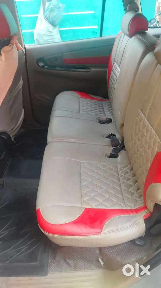 Toyota Innova G4 2015