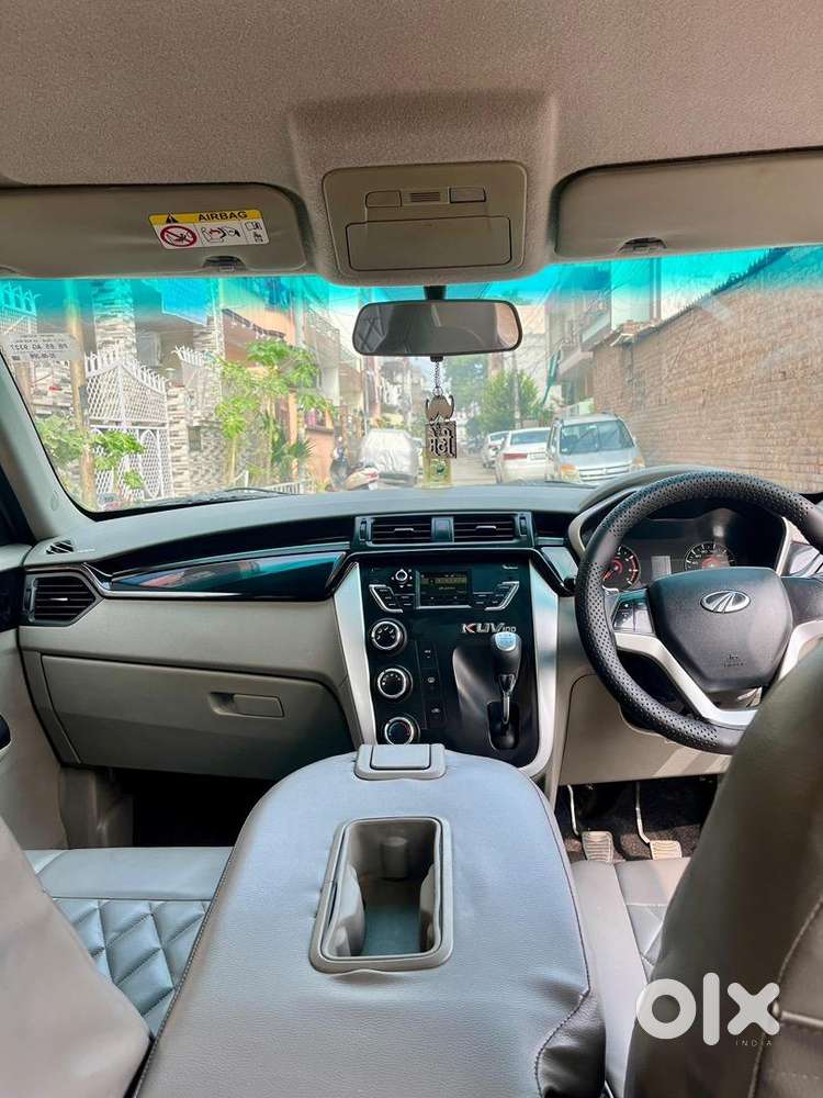 Mahindra Kuv100
