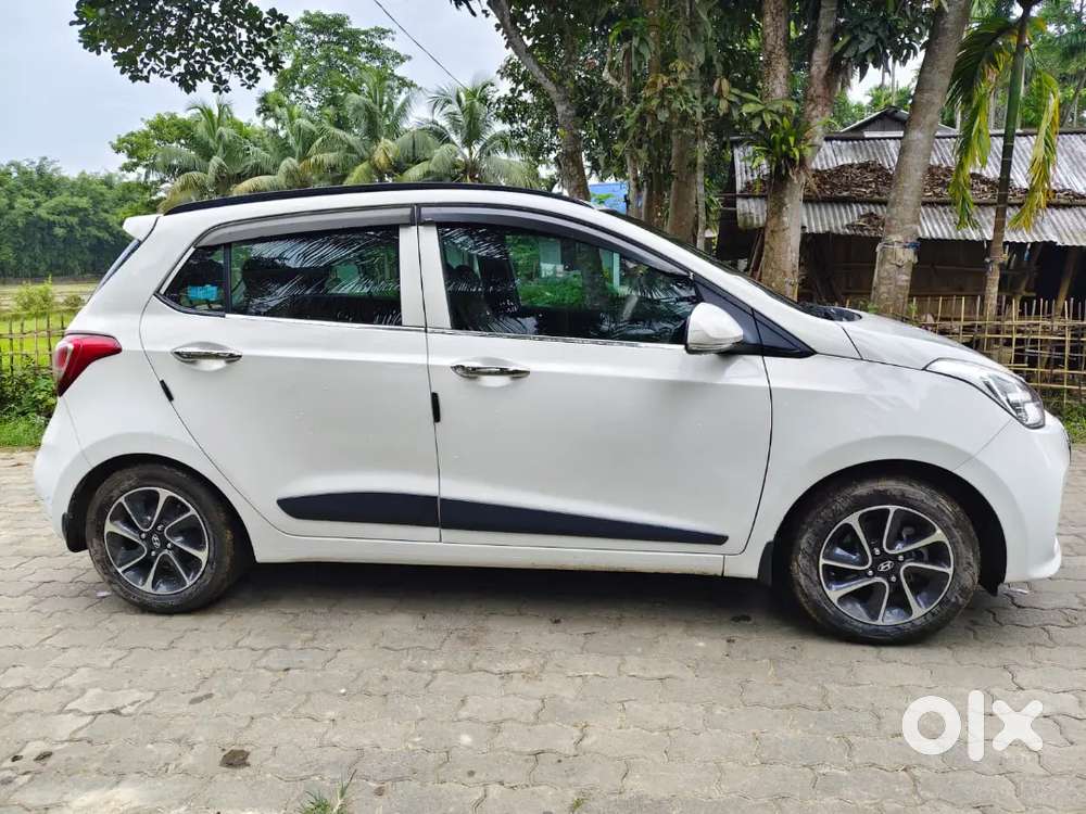 Hyundai Grand I10 Asta Petrol Manual