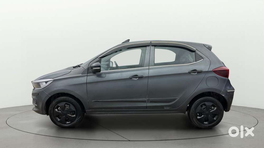 Tata Tiago 1.2 Revotron Xm, 2024, Cng & Hybrids