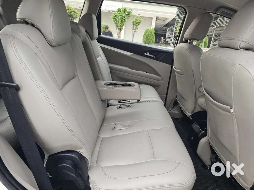 Mahindra Marazzo M6 8str, 2019, Diesel