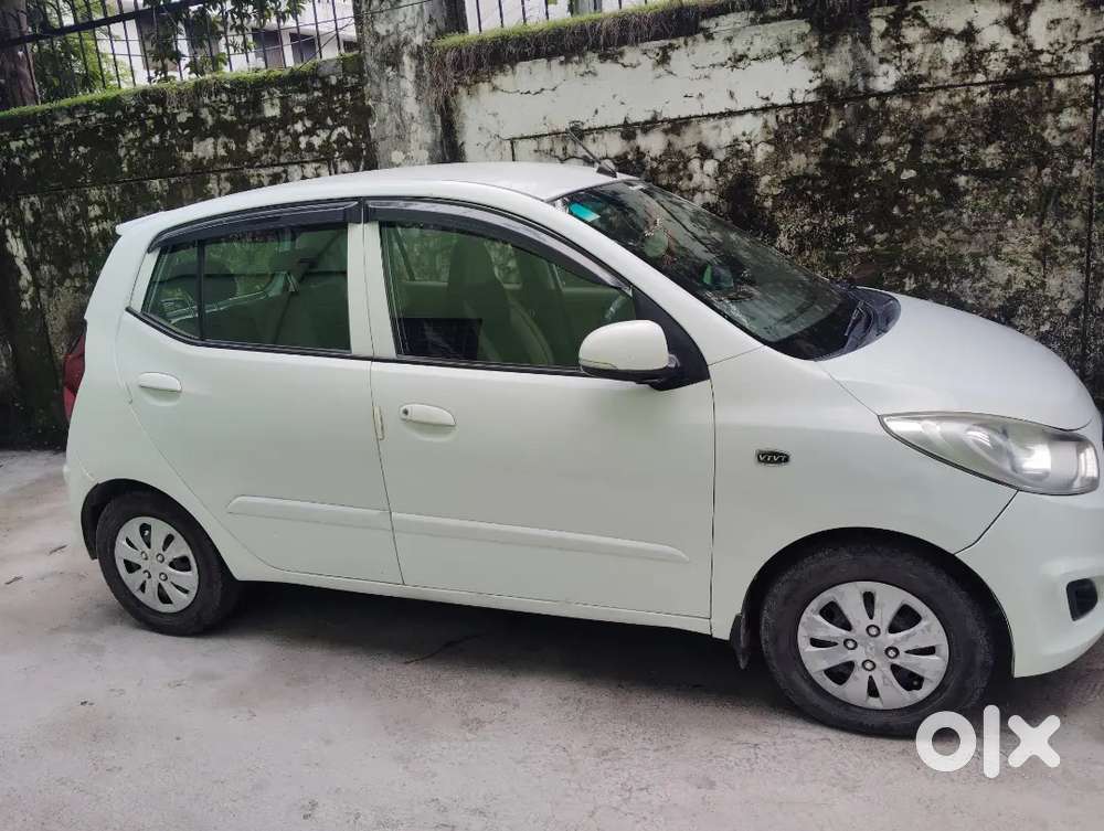 Hyundai I10 Sportz Petrol Manual 2013