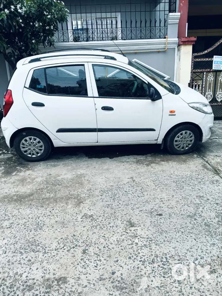 Hyundai I10 1.1 Era 2013 पेट्रोल