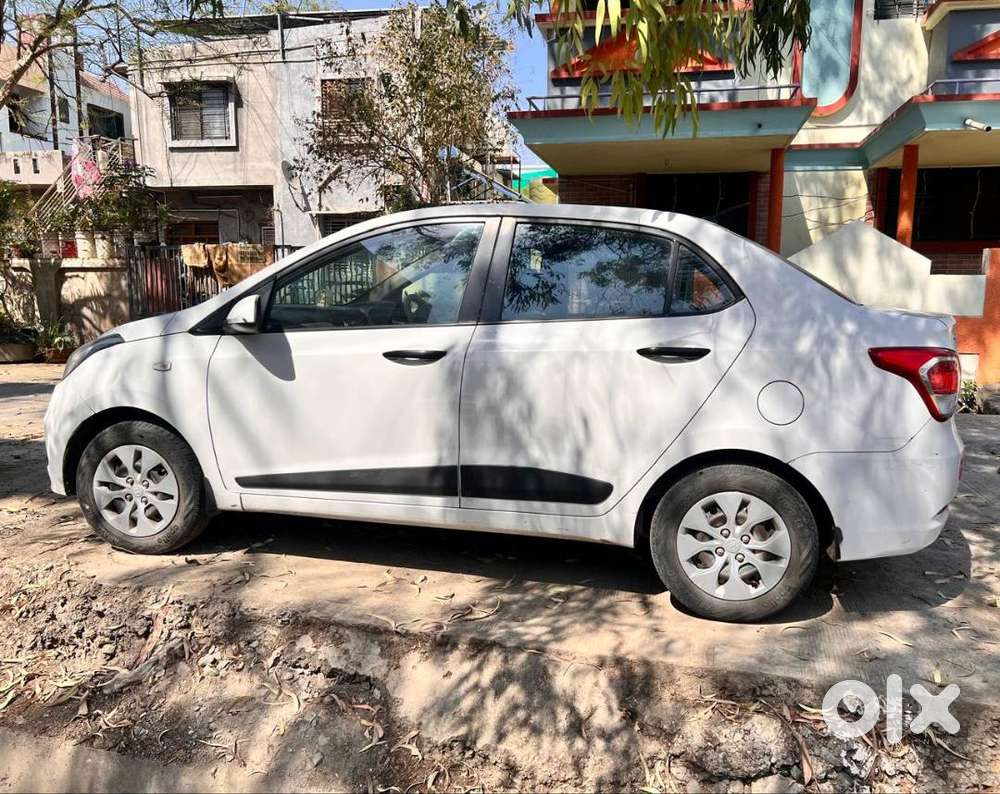 Hyundai Xcent 2016 Diesel Well Maintained