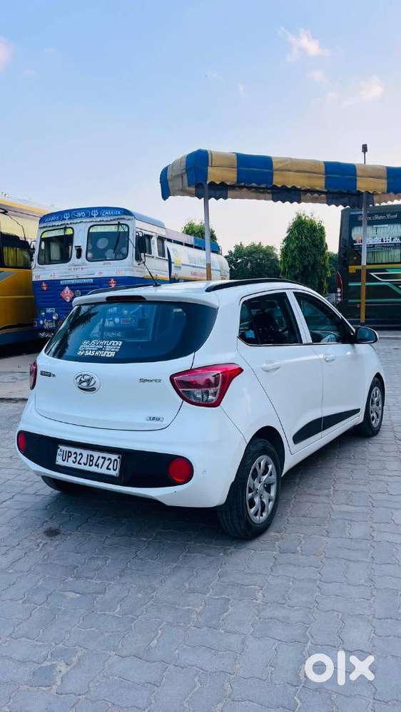 Hyundai Grand I10 1.2 Crdi Sportz Option, 2017, Diesel