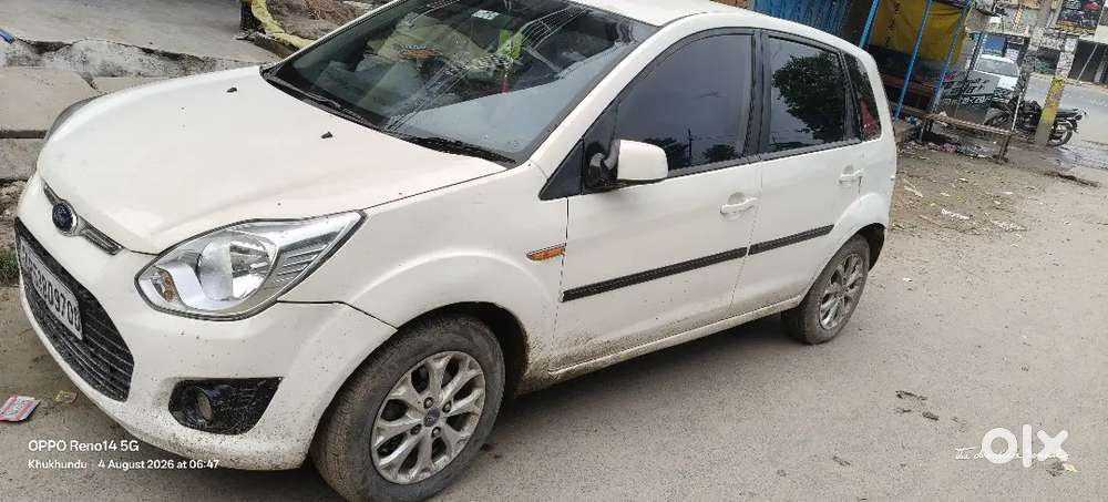 Ford Figo Diesel Titanium 2013 Well Maintain Child Ac