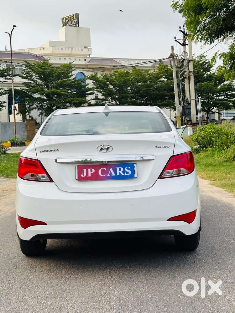 Hyundai Verna 1.6 Sx Vtvt, 2017, Petrol