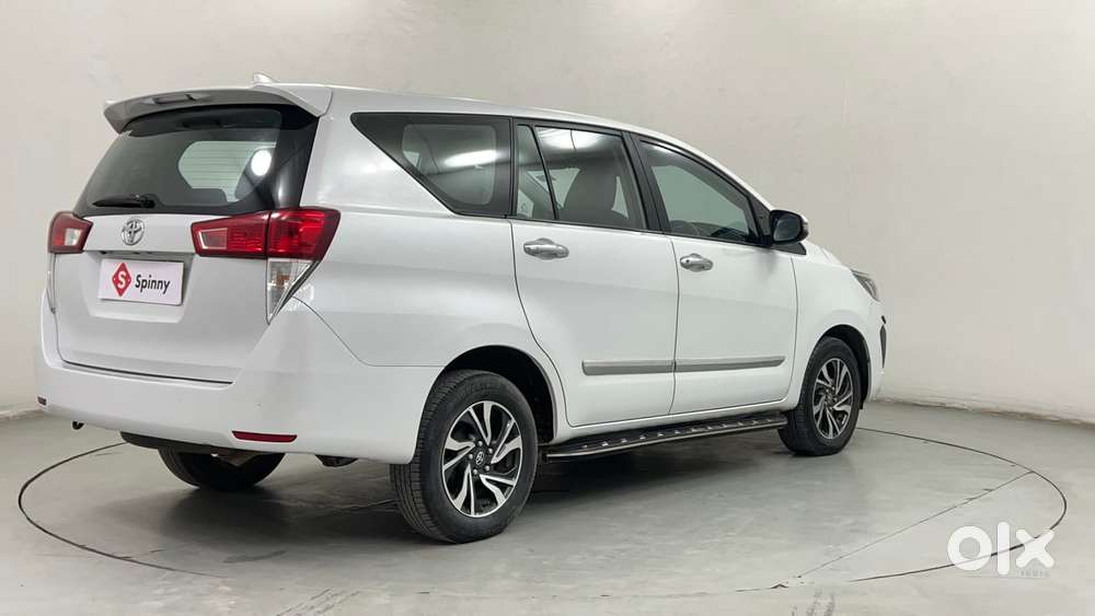 Toyota Innova Crysta [2020-ongoing] 2.7 Vx 7 Str, 2022, Petrol