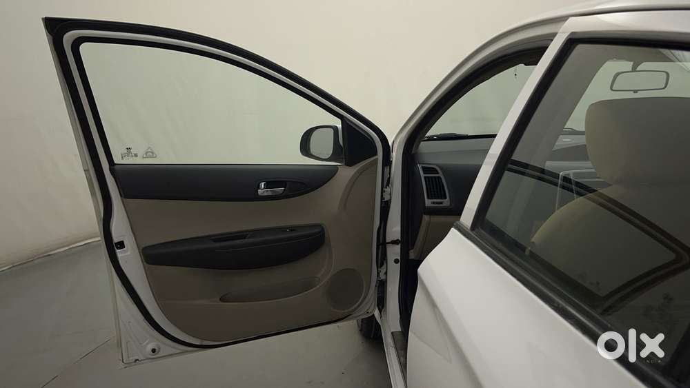 Hyundai I20 Magna Optional 1.2, 2012, Petrol