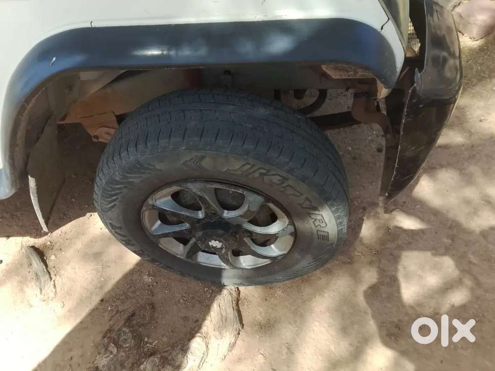 Mahindra Bolero 2015