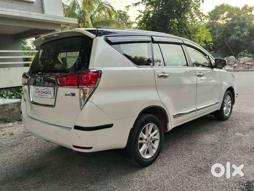 Toyota Innova Crysta 2.4 V, 2020, Diesel