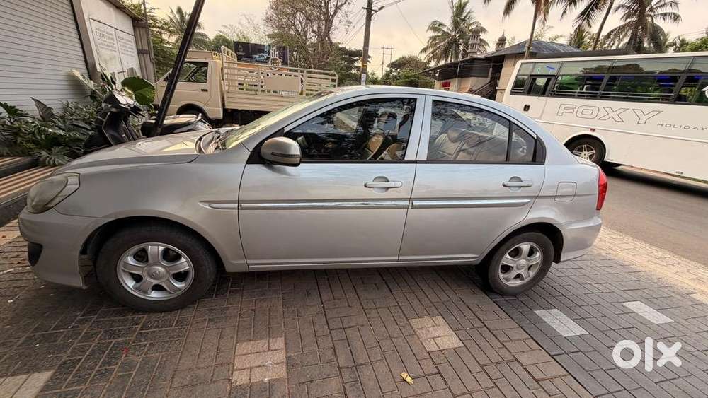 Neat And Clean Hyundai Verna 2010 Diesel Well Maintained