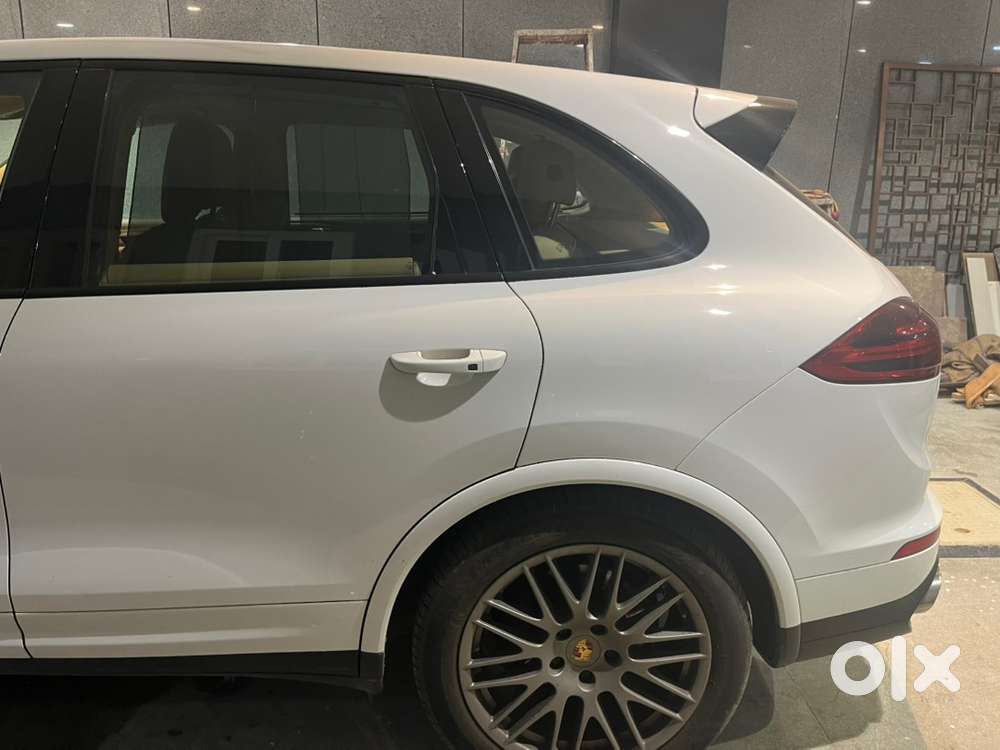 Porsche Cayenne 2019 Petrol Well Maintained