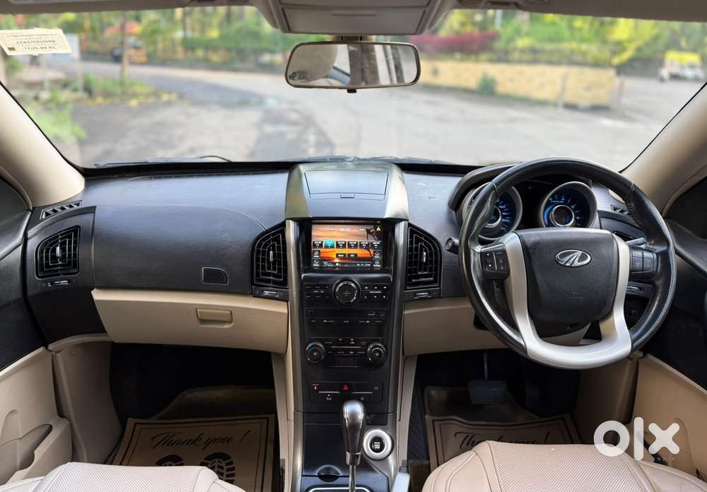 Mahindra Xuv500 W8 At, 2017
