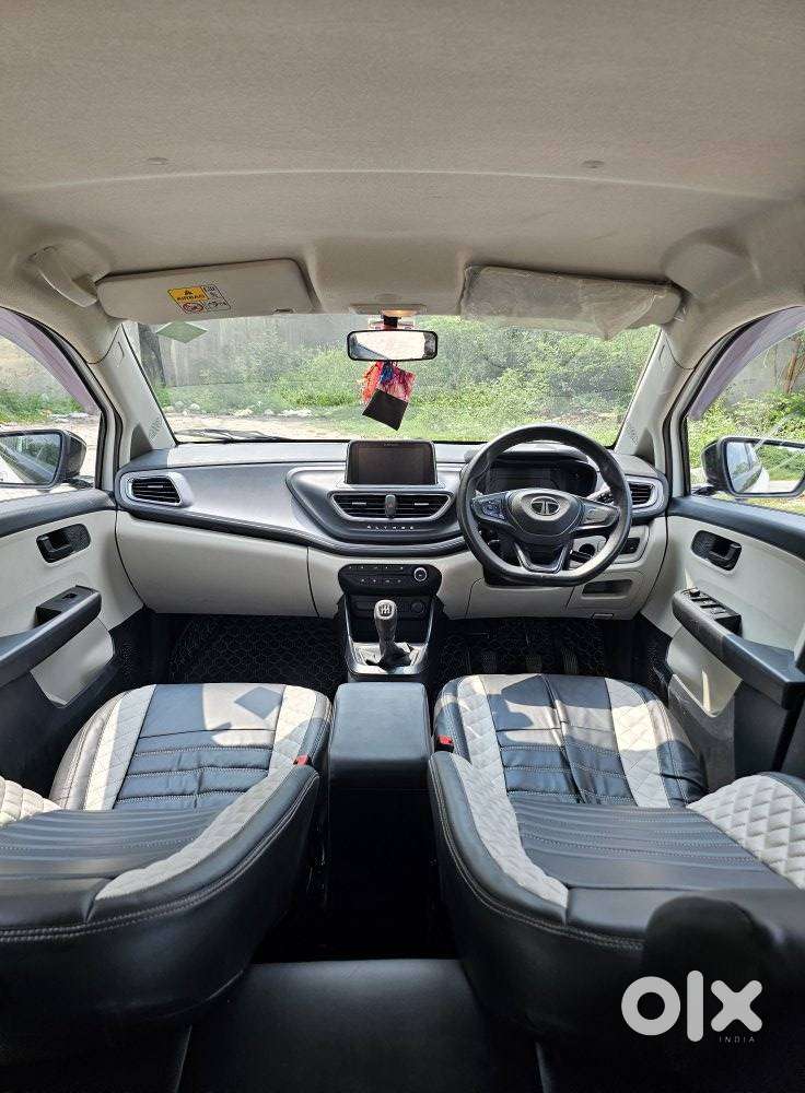 Tata Altroz Xm Plus Icng, 2024, Cng & Hybrids