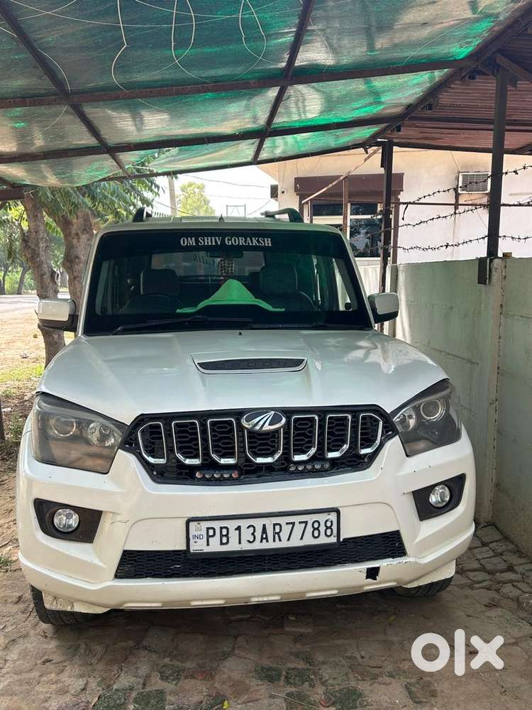 Mahindra Scorpio Classic 2016 Year