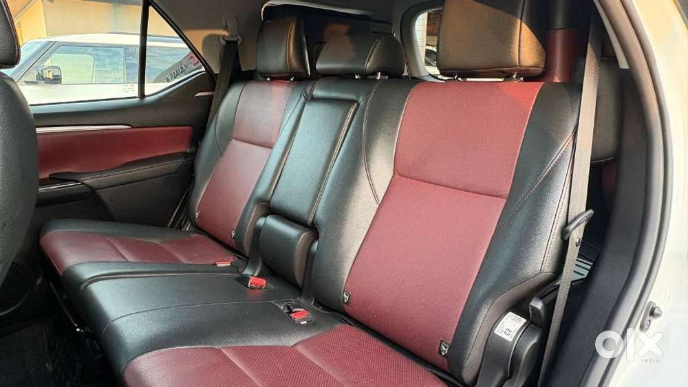Toyota Fortuner Legender 4x2 At 2.8, 2025, Diesel